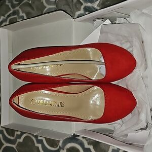 Dream Pairs Red heals